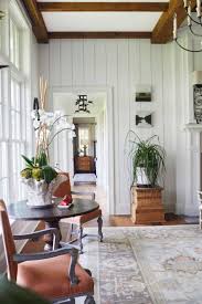 Servers and customers alike tend to be beautiful. Timeless Coastal Retreat With Relaxed Interiors On Saint Simons Island