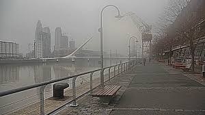 La lluvia ácida es una de las consecuencias de la contaminación atmosférica. Lluvia Acida Que Es Explicacion Causas Y Consecuencias
