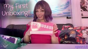 Unboxing a Nothasaur Mystery Box!