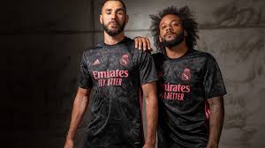 Ramos missed much of madrid's stuttering 2020/21 season through a series of issues including knee and tendon injuries. Official Real Madrid Release Their Third 2020 21 Kit