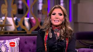 ولازالت التقارير الصحفية تتحدث عن زواج خريجة برنامج اكتشاف المواهب العربية ستار أكاديمي، رغم إتمامه في سرية تامة، إذ راجت أخبار أيضا، أن حنان الخضر تزوجت بشاب من منطقة الريف المغربية، وهو الذي حرص على كتم الخبر زواج حنان لخضر من شاب ريفي ثري. Ù…Ø¹ÙƒÙ… Ù…Ù†ÙŠ Ø§Ù„Ø´Ø§Ø°Ù„ÙŠ ØªØ¹Ø±Ù Ø¹Ù„ÙŠ ØªÙØ§ØµÙŠÙ„ Ø²ÙˆØ§Ø¬ Ù†Ø§Ø¯ÙŠØ© Ù…ØµØ·ÙÙŠ Ù…Ù† Ø£Ø±ÙƒØ§Ù† ÙØ¤Ø§Ø¯ Ø§Ù„Ø³ÙˆØ±ÙŠ ÙˆØ­Ø¨Ù‡Ø§ Ø§Ù„Ø´Ø¯ÙŠØ¯ Ù„Ù‡ Youtube