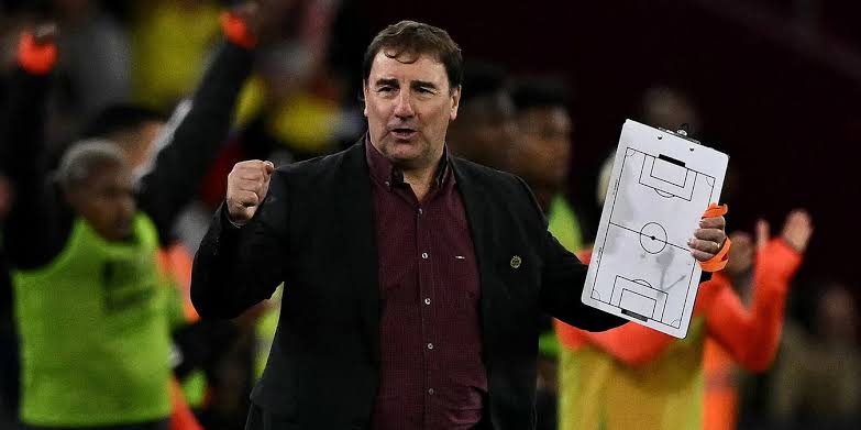 Nestor Lorenzo: The quiet man inspiring Colombia, reviving Rodriguez and  ready for Bielsa - The Athletic