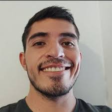 Leonardo Daniel C., Multilingual community tutor with 2 years of  experience.