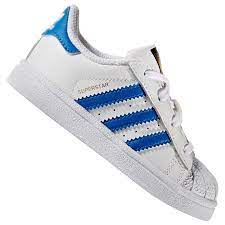 Browse colors and styles for men, women & kids and buy this timeless look today. Adidas Superstar Jungen Kleinkinder Schuhe Turnschuhe 1 Sneaker Weiss Blau Ebay