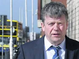 Paramedic who saw colleague die settles case