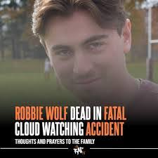 Ethan Hamlin's Instagram, Twitter & Facebook