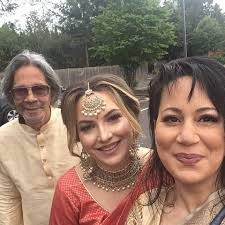 Repost @maishah.hendrix • • • • • • . . Hendrix happiness! Father and  daughters! 💟💟💟 Happy wedding weekend @jonnellehendrix! 👰🏽💍  #hendrixfamilyphoto #leonhendrix #tinahendrix