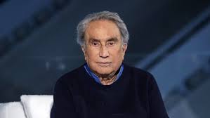 Fede da milano sarebbe partito per napoli senza aspettare l'autorizzazione del giudice del tribunale di sorveglianza, sempre secondo il roma. Convalidato L Arresto Di Emilio Fede Il Noto Giornalista Accusato Di Evasione Resta Ai Domiciliari Seguo News