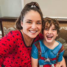 ⏰ Reminder ⏰ EVERY DAY, there will be FOUR Hype Squad giveaways… JUST FOR  COMMENTING