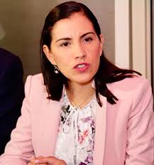 La diputada Elsa Méndez apoya la campaña “No te metas con mis hijos”.