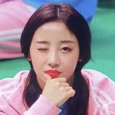 Pin By Period On Loona Girl Icons Cool Girl Kpop Girls