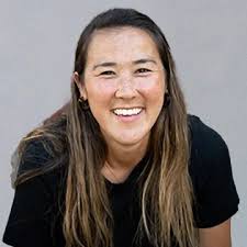 Laura Bernhard's Instagram, Twitter & Facebook