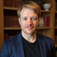 100+ "Daniel Pettit" profiles