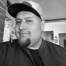 Danielle Sisneros and Justin Sisneros' Wedding Website