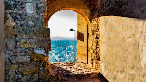 Currently, an entrance ticket to santa barbara castle (castillo de santa bárbara) costs usd 35.95. El Castillo De Santa Barbara Historia Como Ir Y Horarios