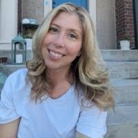 Amber Menard's Instagram, Twitter & Facebook