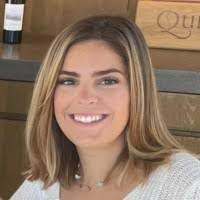 Danielle Kersey's Instagram, Twitter & Facebook