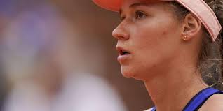 Chacun y verra bien sûr ce qu'il y voudra, mais a priori on semble distinguer un joueur (vu le torse nu et le. Landes La Joueuse De Tennis Capbretonnaise Jessika Ponchet Figure Sur L Affiche Officielle De Roland Garros