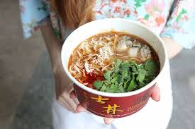 Shihlin taiwan street snacks is everybody's favourite taiwanese food chain featuring popular snacks from the alleys of taiwan's night markets, prepared the way they do over in taiwan. Shihlin Taiwan Street Snacks Islandwide Delivery Available Free Bubble Tea For Orders Above 35 Danielfooddiary Com