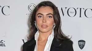 Francesca Allen's Instagram, Twitter & Facebook