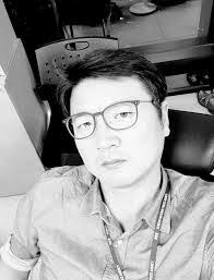 Sewon Park's Instagram, Twitter & Facebook