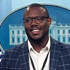 Taylor Whileyman's Instagram, Twitter & Facebook