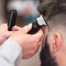 You've likely already mastered the art of colouring your own hair, but perhaps cutting your own hair at home has, thus far, evaded you. Best Hair Clippers To Use At Home Reader S Digest