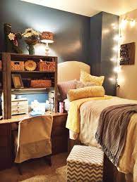 Dorm Dorm Room Calm Relaxation Stress Free Zone 7 Ways To Make Your Dorm Room A Stress Free Sanctua Dorm Sweet Dorm Elegant Dorm Room Dorm Room Decor