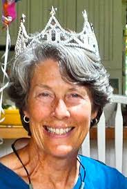 Tina Scull's Instagram, Twitter & Facebook