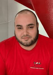 Justin Hessler's Instagram, Twitter & Facebook