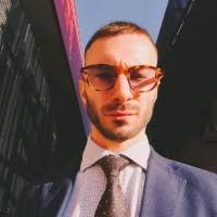 40+ profili “Dan”