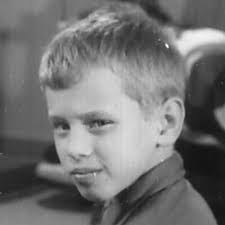 Roger Winslow's Instagram, Twitter & Facebook