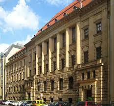 Die wertentwicklungen in der vergangenheit sind keine garantie für. Berliner Bankenviertel Wikiwand
