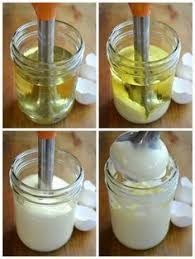 Une Mayonnaise Maison En 30 Secondes 1 œuf Entier A Temperature Ambiante 1 Tasse D Huile Le Jus D Une Demi Recettes De Cuisine Cuisine Cuisine Et Boissons
