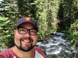 Daniel Barks's Instagram, Twitter & Facebook