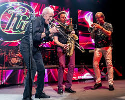 Nick in the AM: Legendary band Chicago to play Peoria