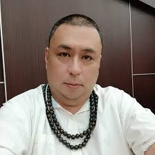 WeoiHoong Chin (@nickcwh78) • Facebook