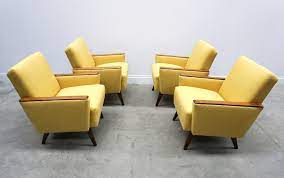Seat cover now beige iridescent, originally light blue velvet cloth (mohair ?!) he has no holes and no abrasion, but severely discolored and stained. 1960 Mid Century Danish Lounger Club Chair In Yellow 160792