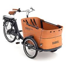 To ignore, avoid or sidestep someone's obvious expression of interest through flirting or any means of advance. The Electric Babboe Curve E Cargo Bike Large Box For 1 To 4 Kids Babboe