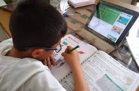 La inmensa mayoría de escuelas privadas de todos los niveles, indicó, entienden el asimismo, reconoció que son legítimas las intenciones de algunas escuelas particulares de regresar a clases presenciales, si bien destacó que son un grupo muy pequeñito que no representa a la colectividad. Escuelas Particulares De Queretaro Volveran A Clases Presenciales Hasta El 23 De Agosto Codice Informativo