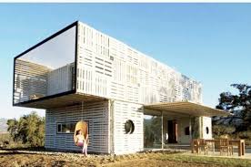 Maison En Palette Maison En Bois De Palettes Maison Container Maison Bois
