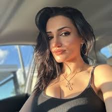 Ani Caribbean's Instagram, Twitter & Facebook