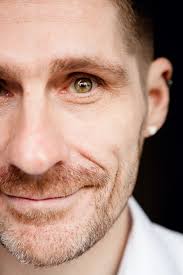 Dr Kevin MacNeil ☸ けヴいん (@Kevin_MacNeil)