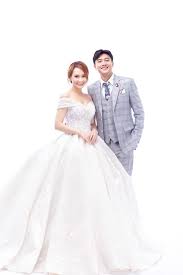 Mở đầu tập 68 phim về nhà đi con, thư (bảo thanh) và nhã (quỳnh nga) gặp nhau ngay tại công ty của vũ (quốc trường). Loáº¡t áº£nh CÆ°á»›i Khong Len Song Cá»§a ThÆ° Va VÅ© Trong Vá» Nha Ä'i Con