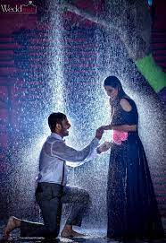 Pre Wedding Shoot In Rain Prewedding Preweddingshootidwas Photograp Indian Wedding Couple Photography Wedding Couple Poses Photography Wedding Couple Poses