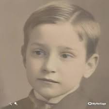 Animated photo of a young Edward Fitzgerald Snyder.