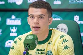 Campineiro, reforço do Guarani se realiza ao escolher time da família: "A  gente se entrega mais"