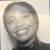 Gena Sweeney's Instagram, Twitter & Facebook