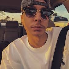 Corey Locklear's Instagram, Twitter & Facebook