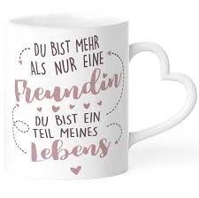 In den hauptrollen sind julia roberts, rupert everett und cameron diaz zu sehen. Tasse Mit Herz Henkel Geschenk Beste Freundin Mit Name Personalisierbar Spruch Du Bist Mehr Als Nur Eine Freundin Specialme Stil Ohne Personalisierung Farbe Weiss Grosse Herz Tasse